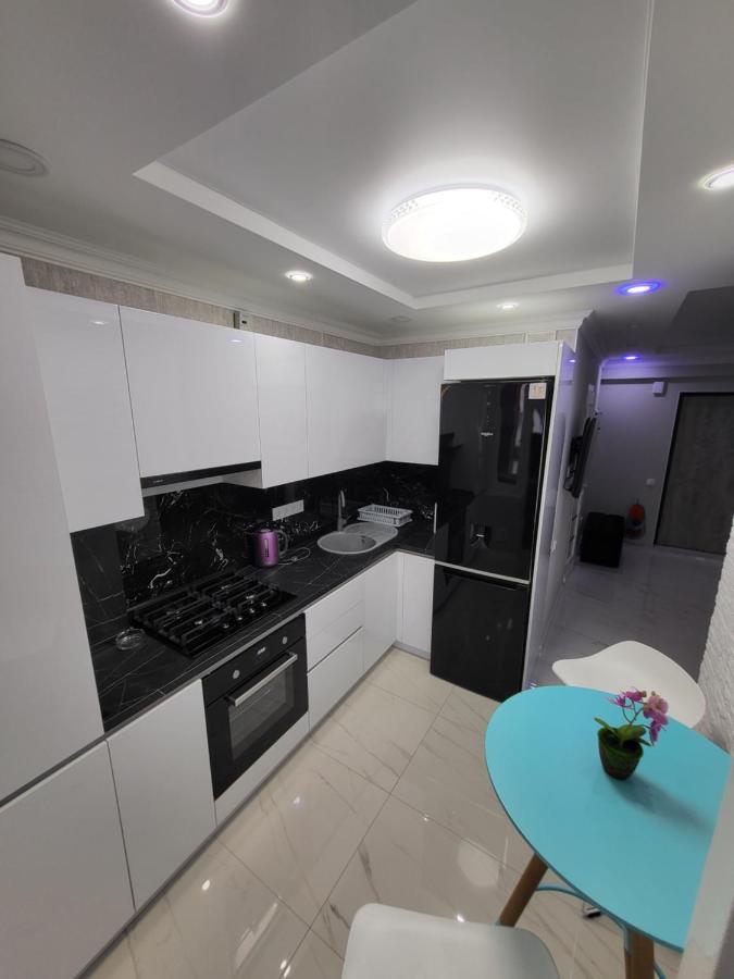 Vip Apartment For Lovers In Chişinau Exteriör bild